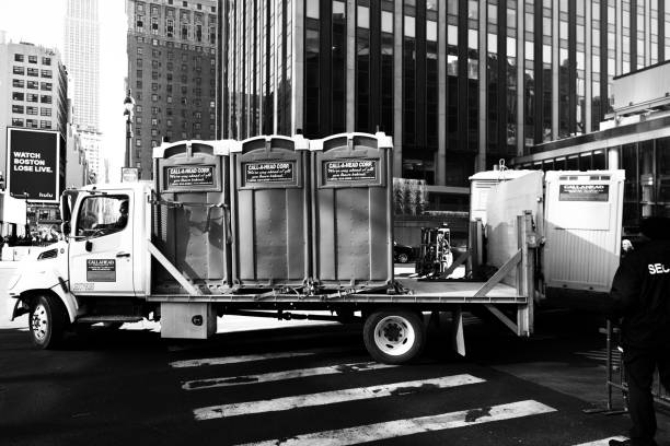 Portable Toilet Options We Offer in Auxvasse, MO
